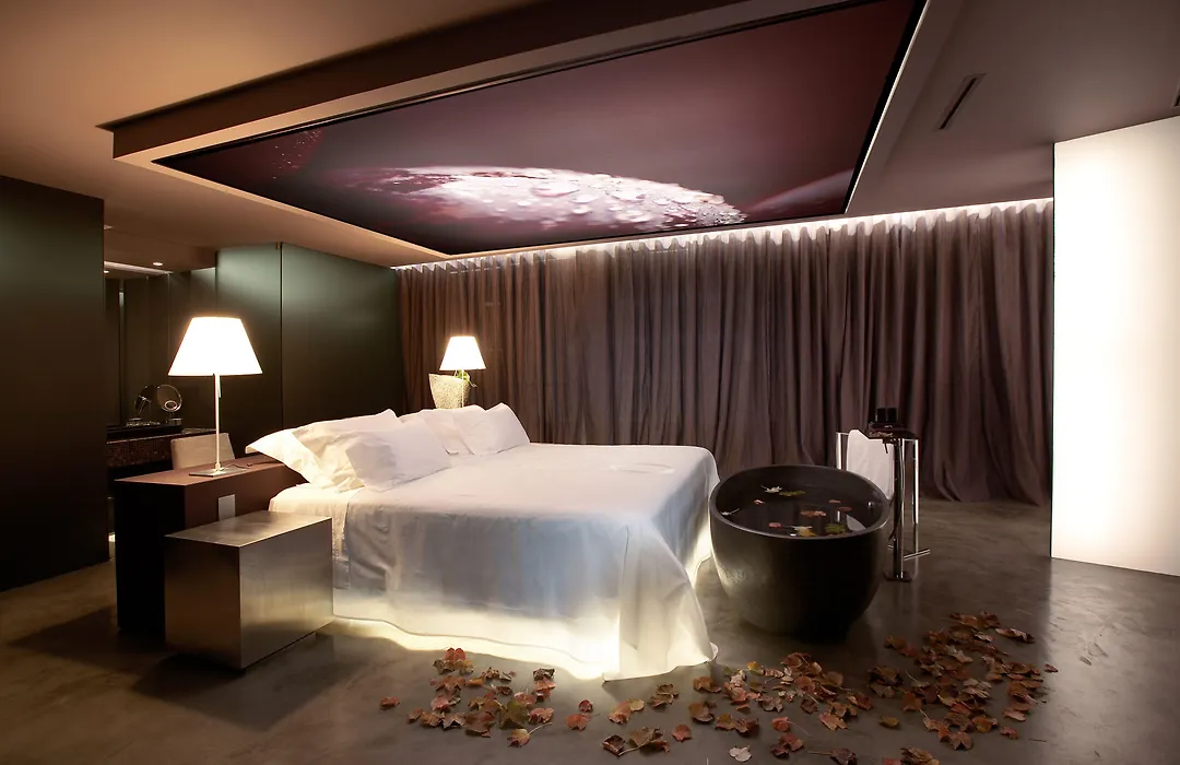 The Vine Hotel-1