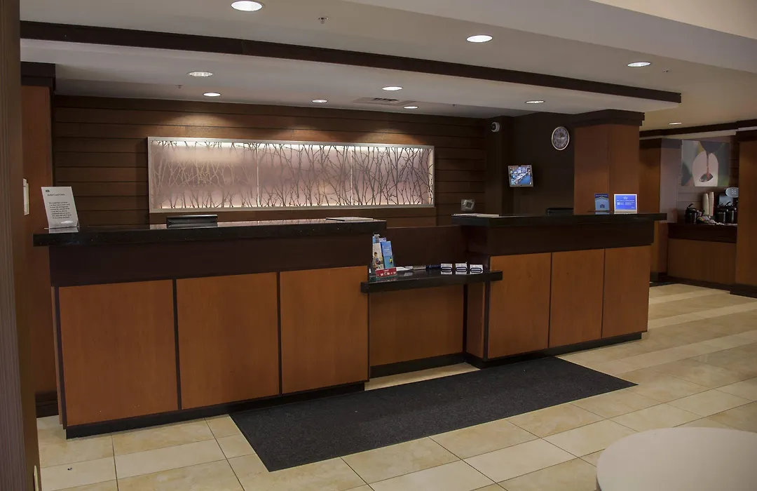 Fairfield Inn & Suites Bedford-1