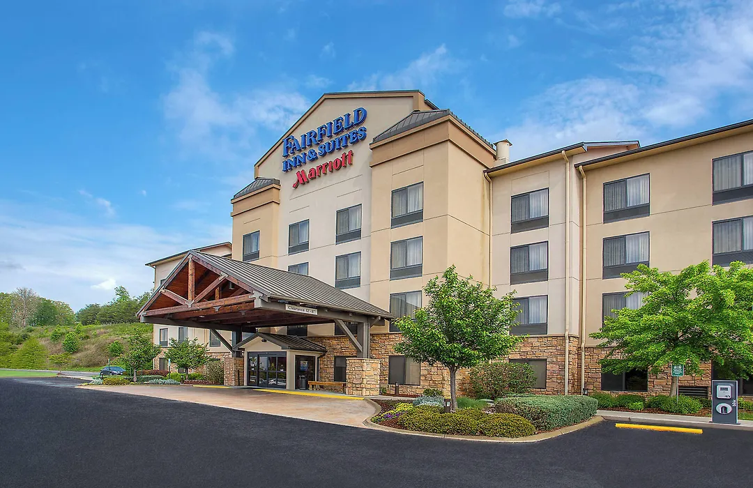 Fairfield Inn & Suites Kodak-1