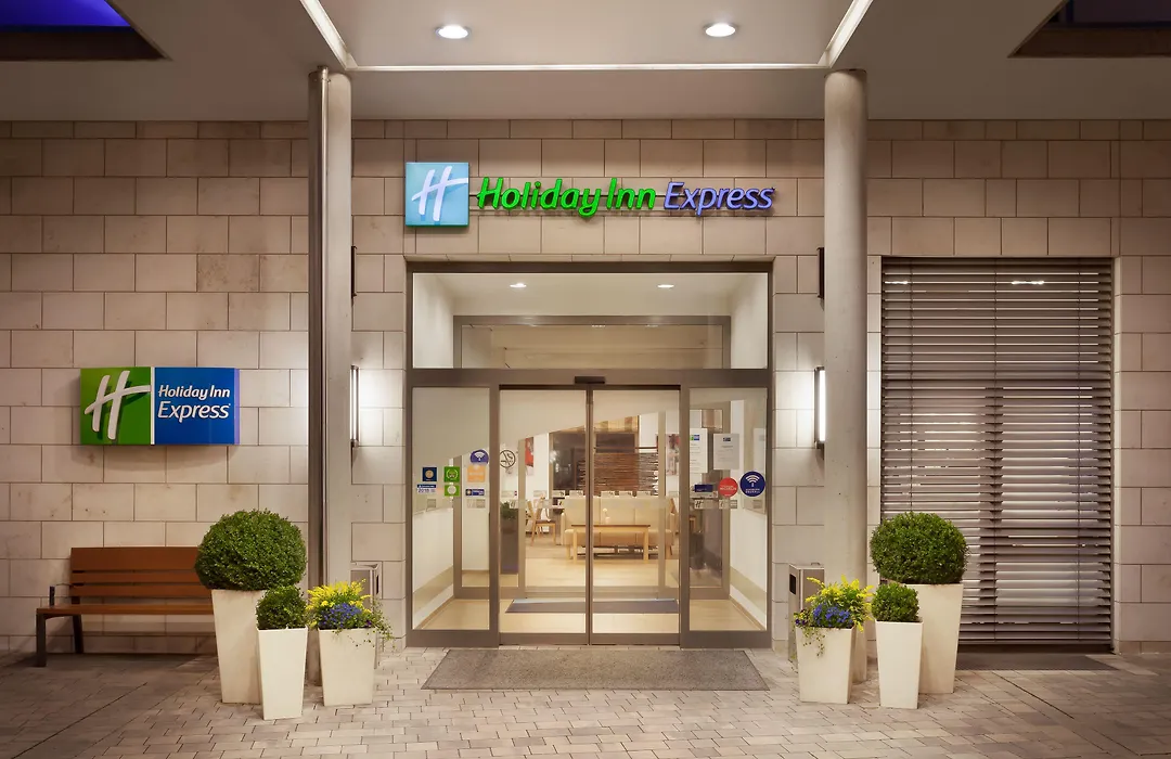 Holiday Inn Express Nürnberg-Schwabach-1