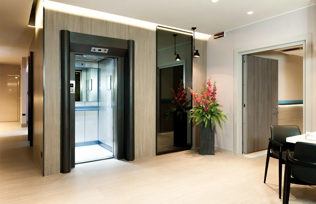 Hotel Lombardia-1