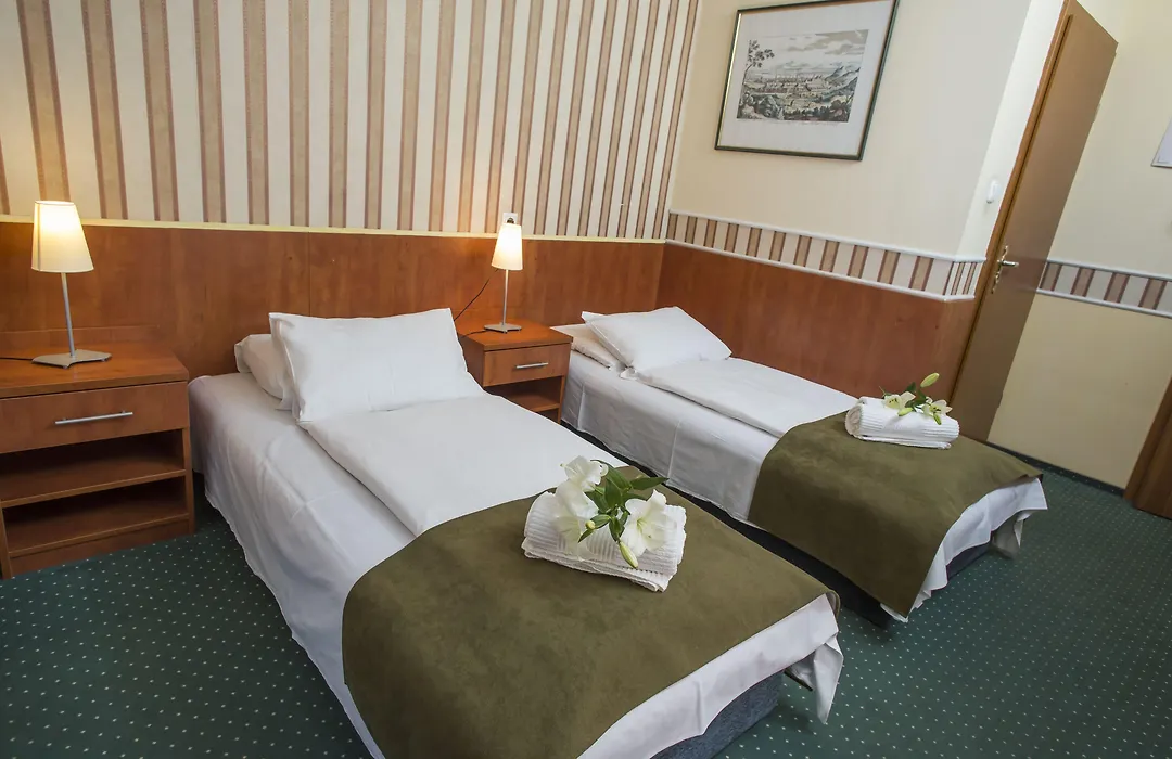 Atlantic Hotel-1