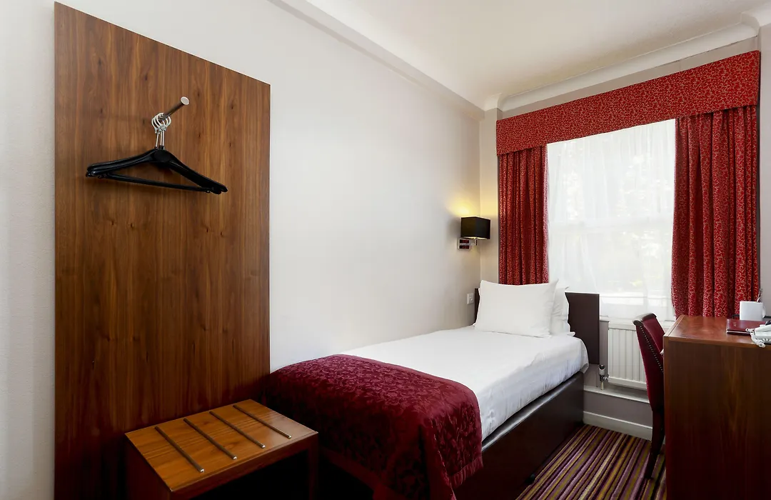 The Victoria Hotel-1