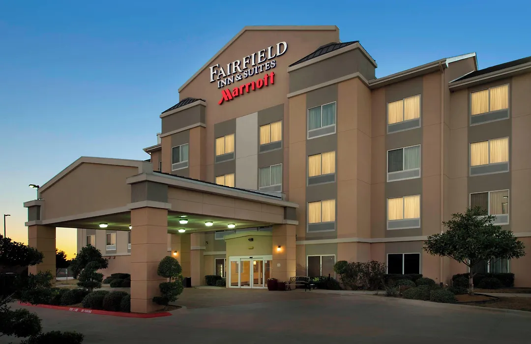 Fairfield Inn & Suites Weatherford-1