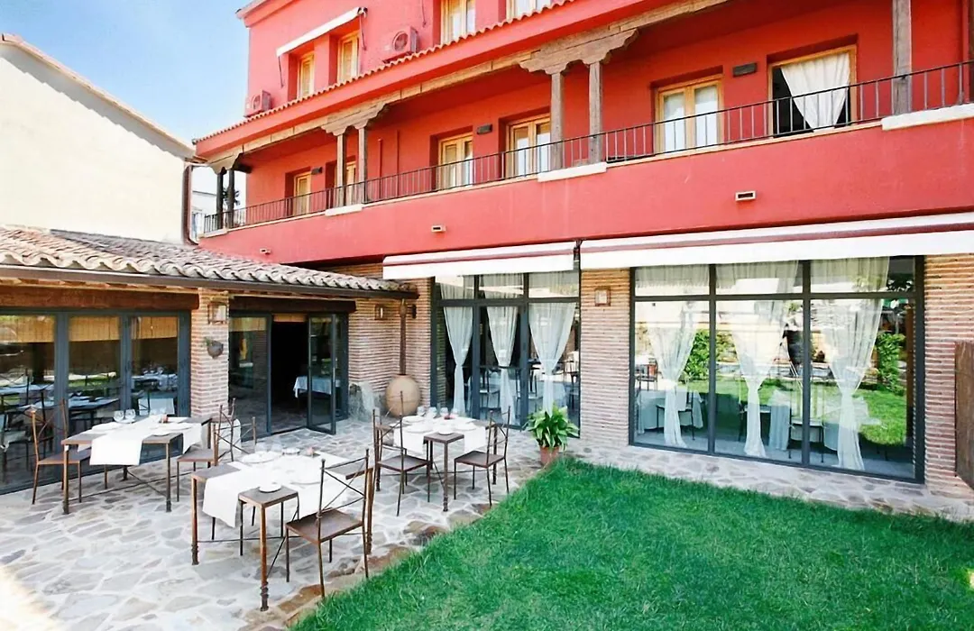Hotel Rincon de Traspalacio-1