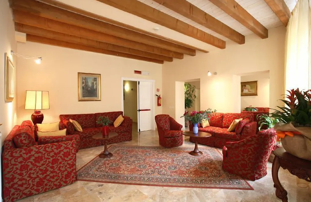 Casa Romagnosi-1