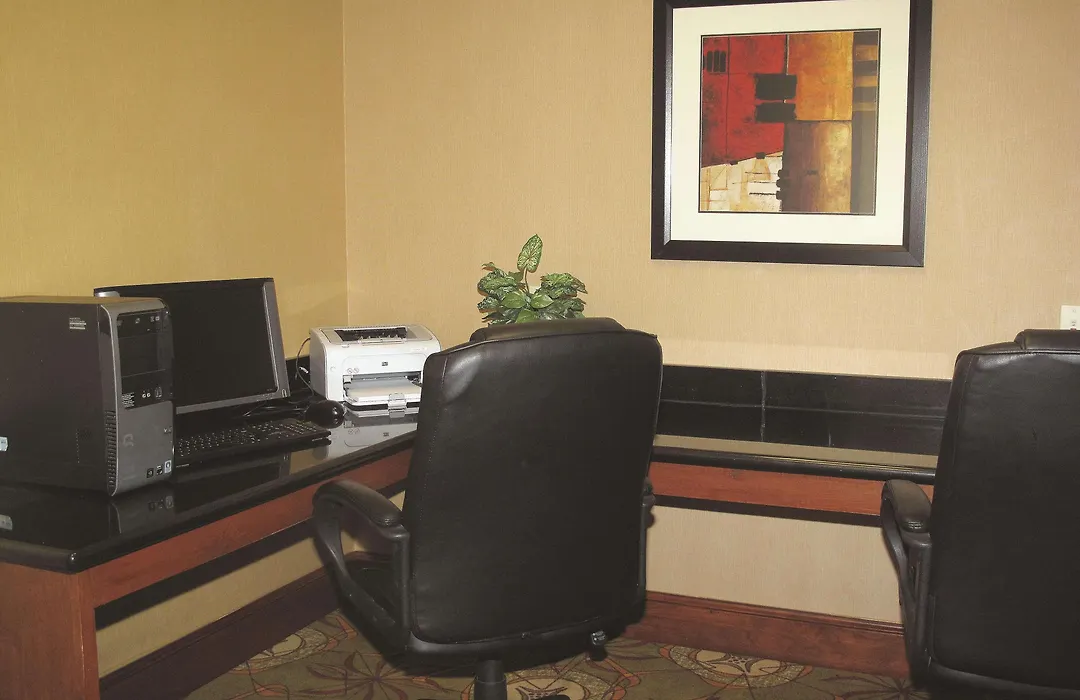 La Quinta By Wyndham Lawton / Fort Sill-1