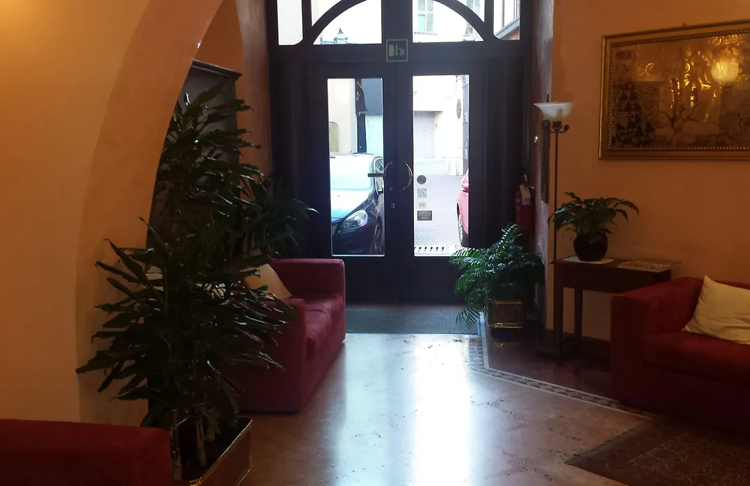 Albergo Cappello e Cadore-1