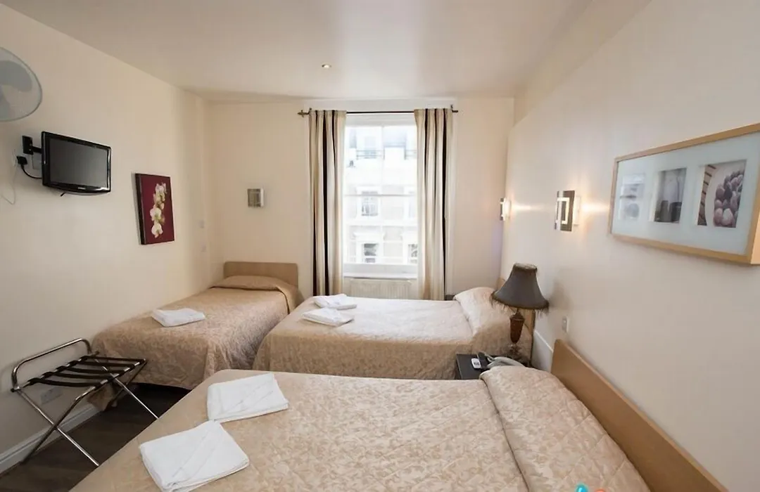 Notting Hill Gate Hotel-1