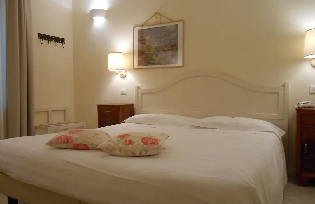 Hotel Atlantic-1
