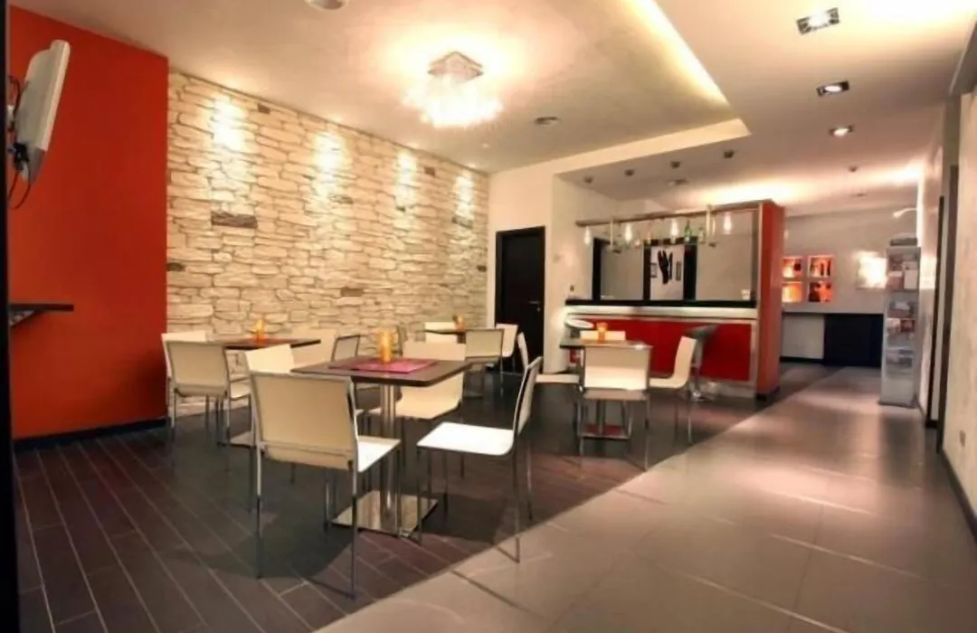 Albergo Miramonti-1