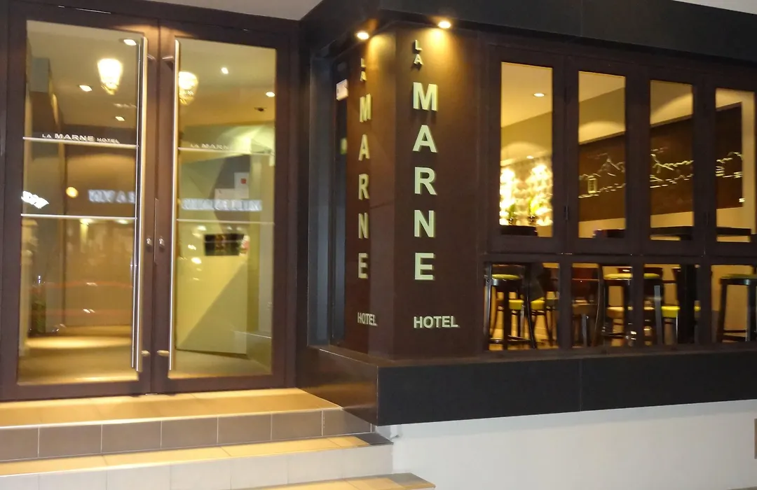 Cit'Hotel De La Marne-1