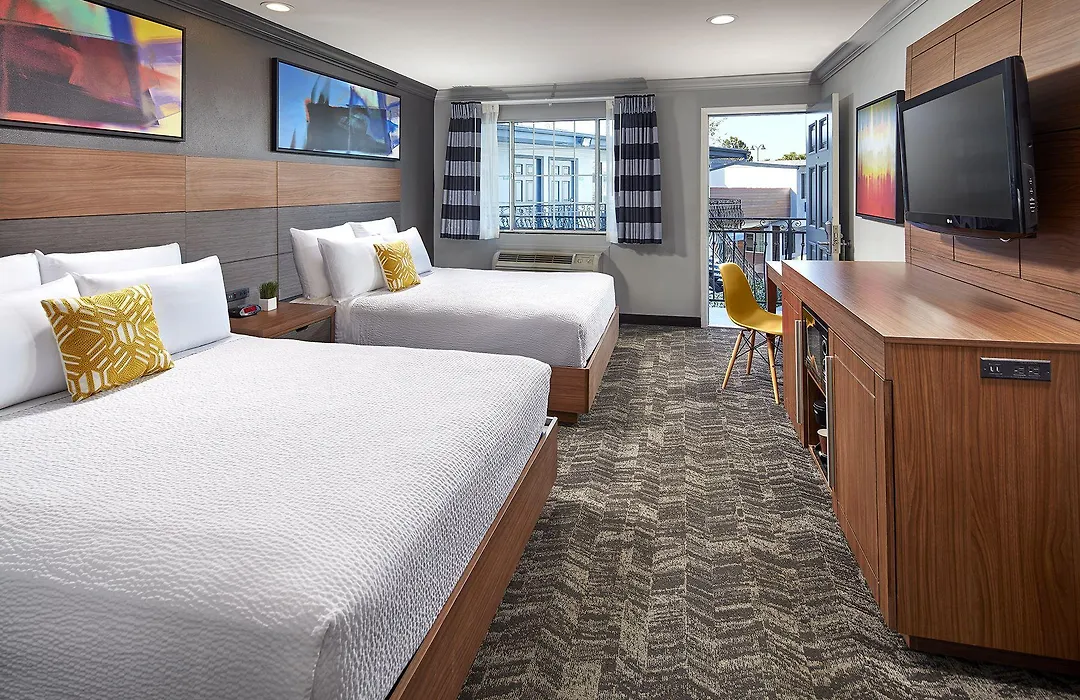 Studio Inn & Suites At Promenade Downey-1