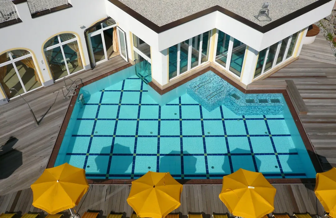 Superior Sport und Familienresort Alpenblick-1