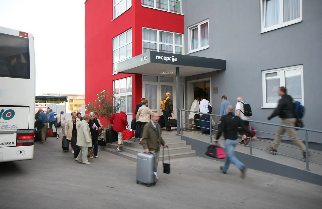 Hotel Porto-1