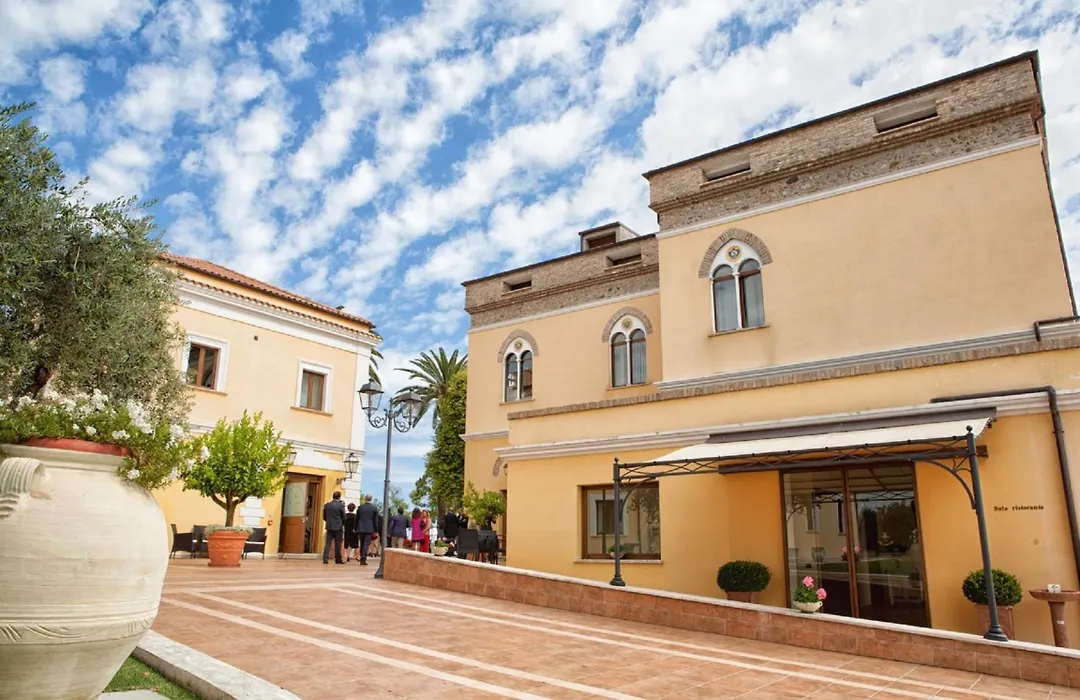 Hotel Villa Fiorita-1