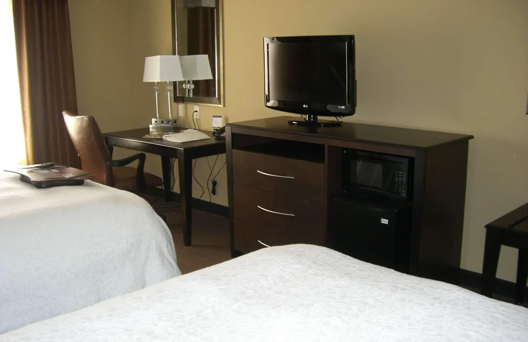 Hampton Inn And Suites Pueblo/North-1