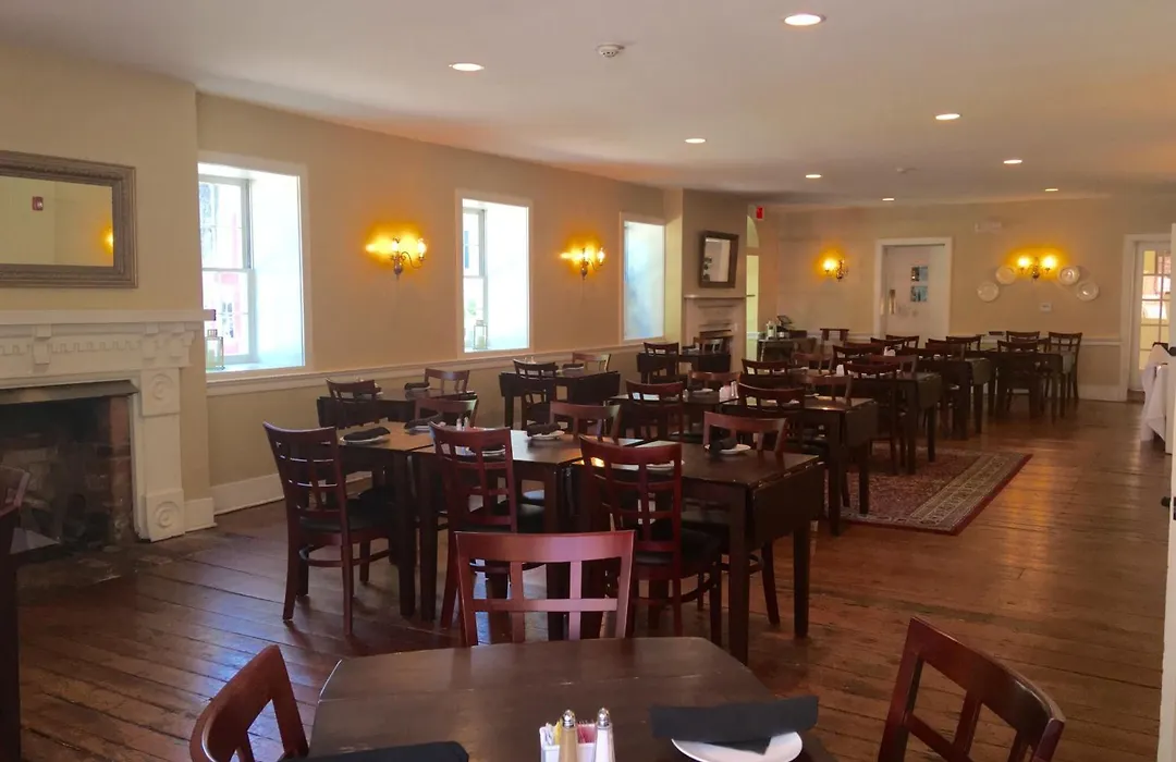 Hale Springs Inn-1