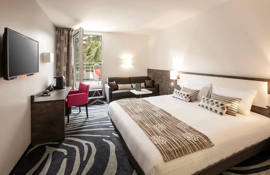 Au Comté d'Ornon Hôtel&Spa-1