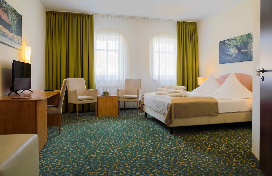 Kulturhotel Fürst Pückler Park-1