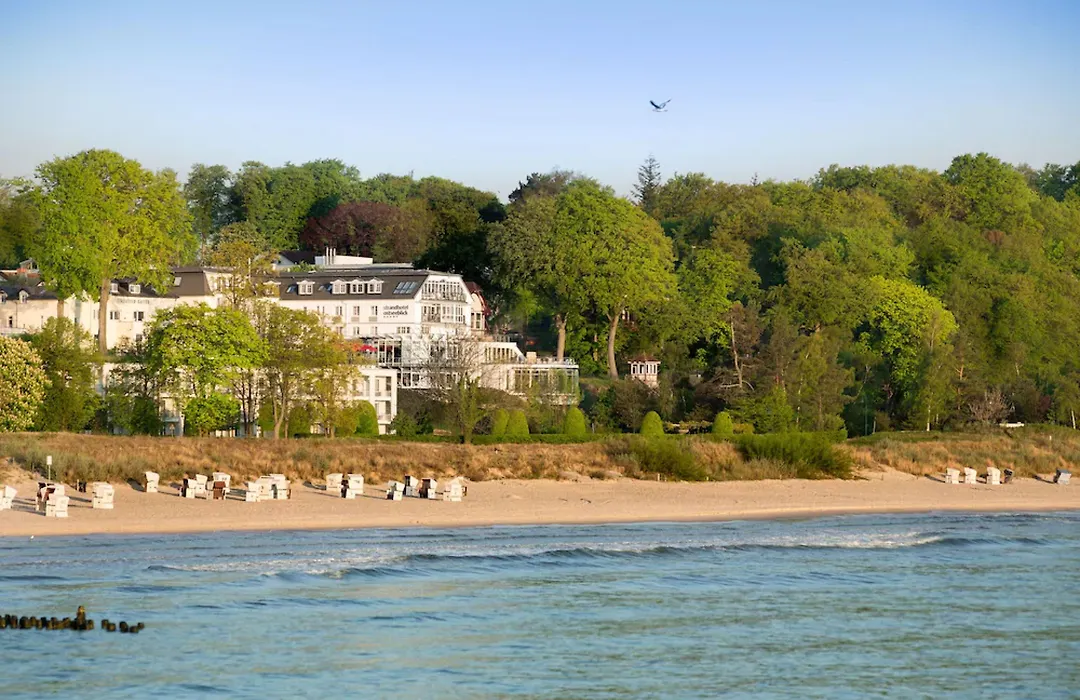 Strandhotel Ostseeblick-1