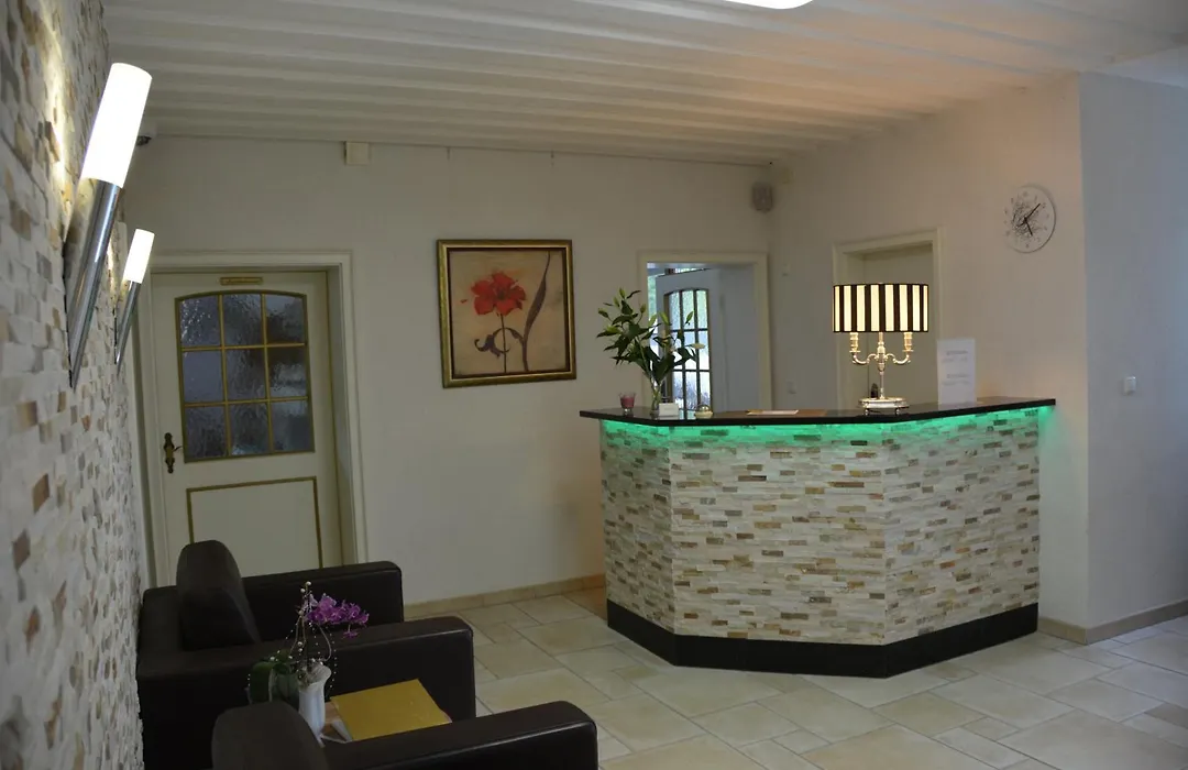 Alpina Hotel-1