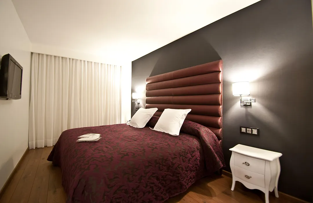 Hotel Infanta Leonor-1