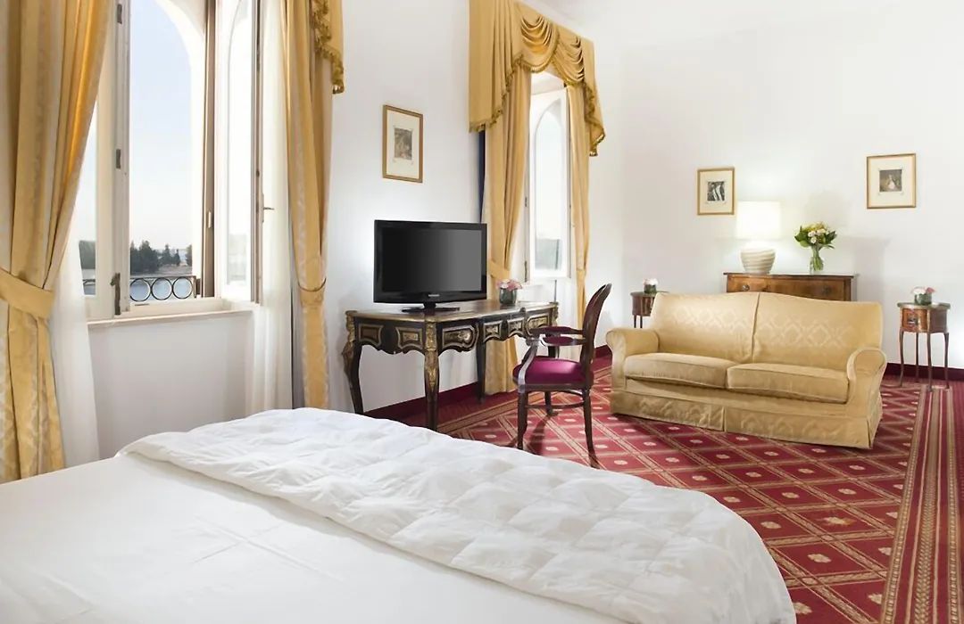 Grande Albergo Internazionale-1