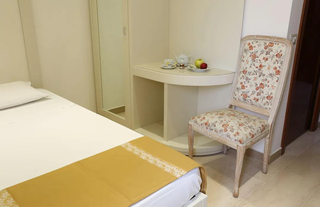 Hotel Europa-1