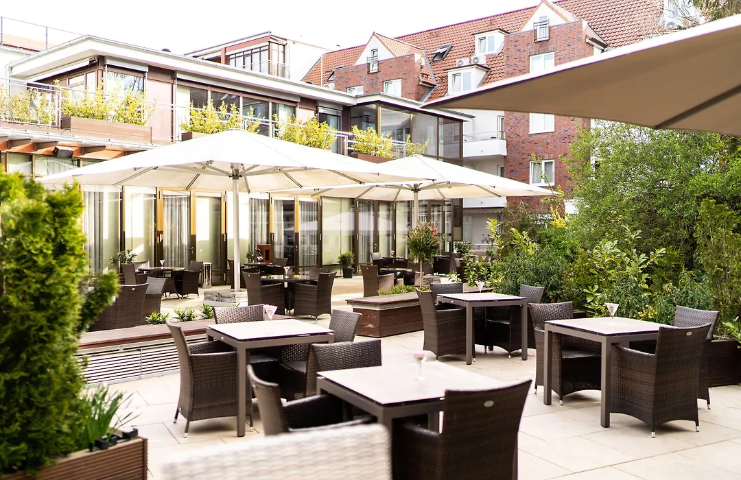 Hotel Hanseatischer Hof-1