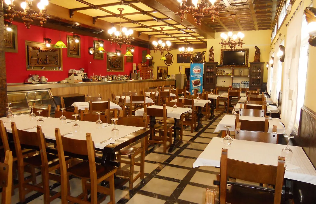 Hotel Los Olmos-1