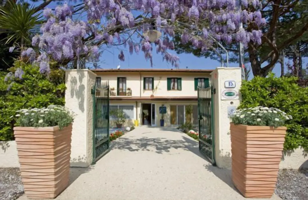 Hotel La Pace-1