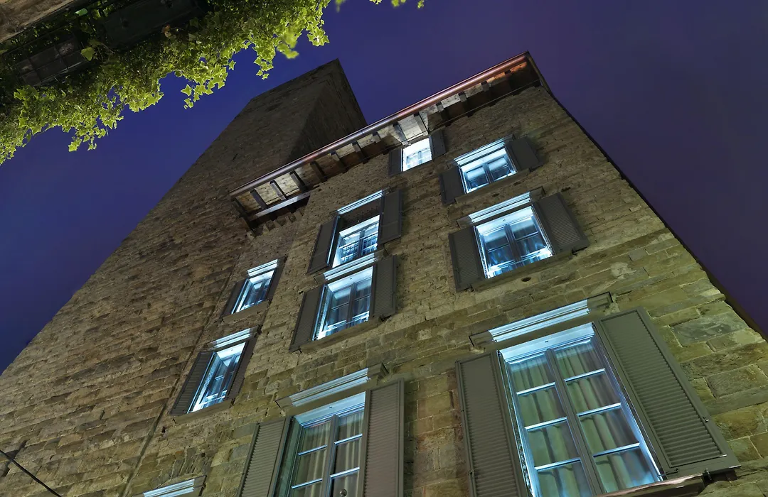 GombitHotel-1