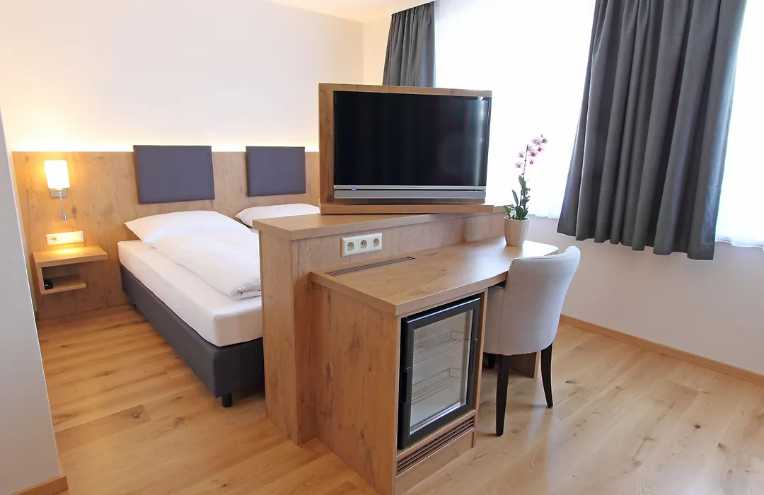 Adler Hotel&Gasthaus-1