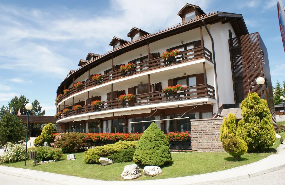 Veronza Clubresidence-1