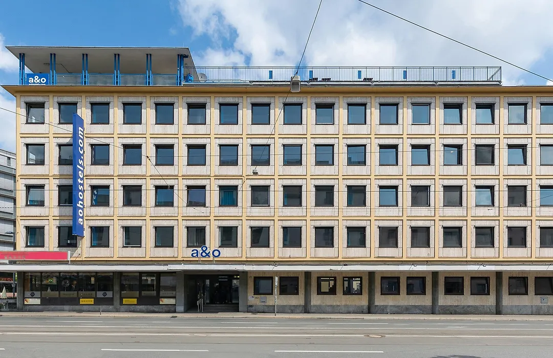 A&O Nuernberg Hauptbahnhof-1