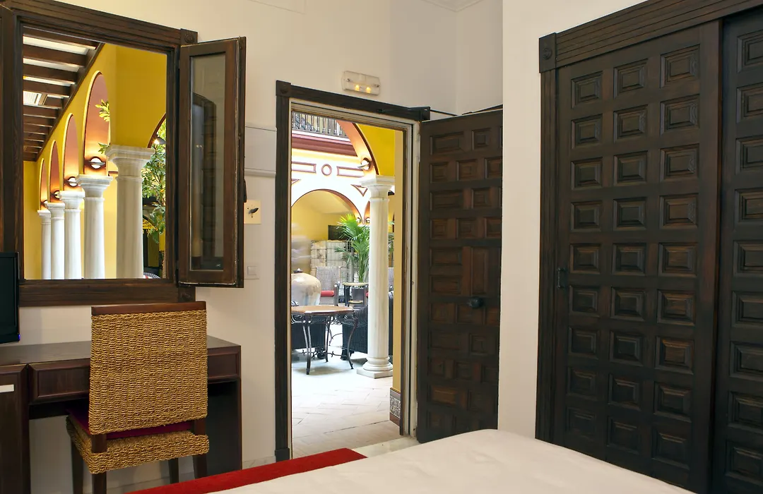 Itaca Sevilla By Soho Boutique-1