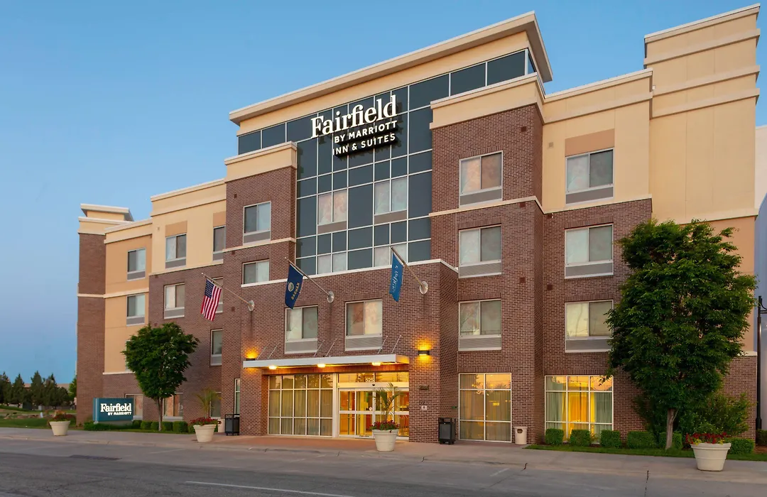 Fairfield Inn & Suites By Marriott Wichita Downtown-1