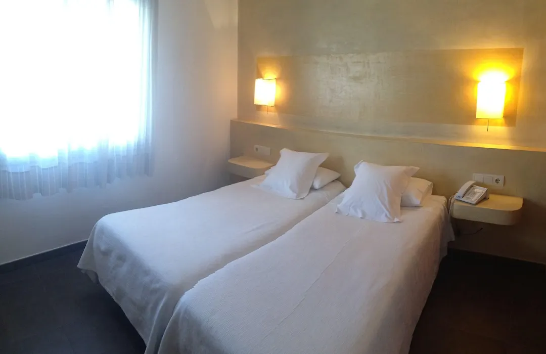 Hotel Carmen-1