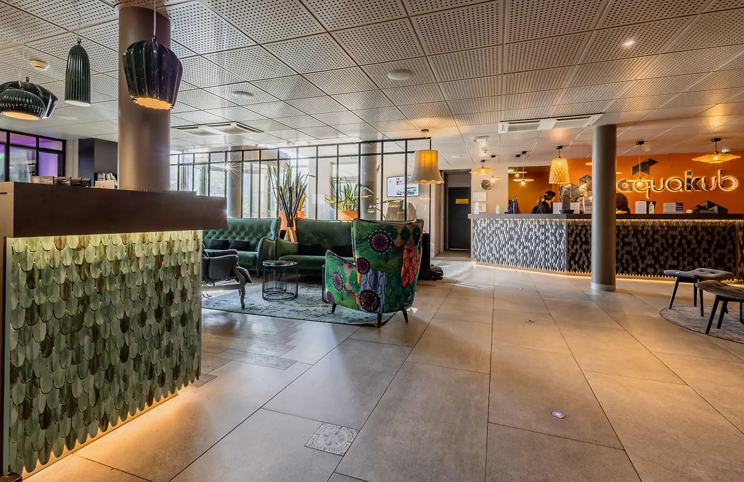Best Western Aquakub-1