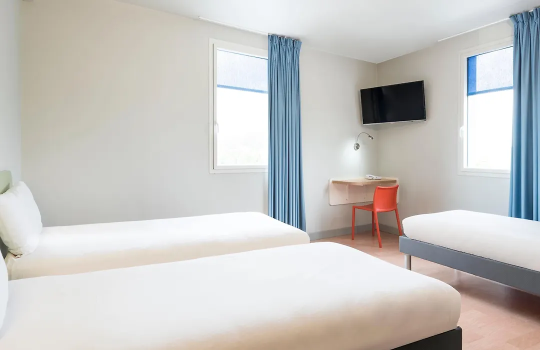Ibis Budget Bobigny Pantin-1