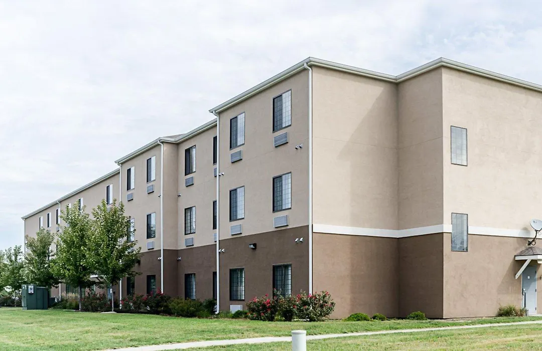 Comfort Inn & Suites Lawrence - University Area-1