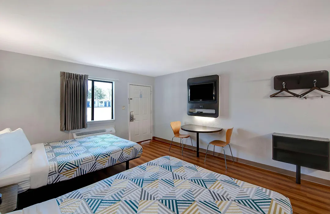 Motel 6-Sulphur Springs, Tx-1