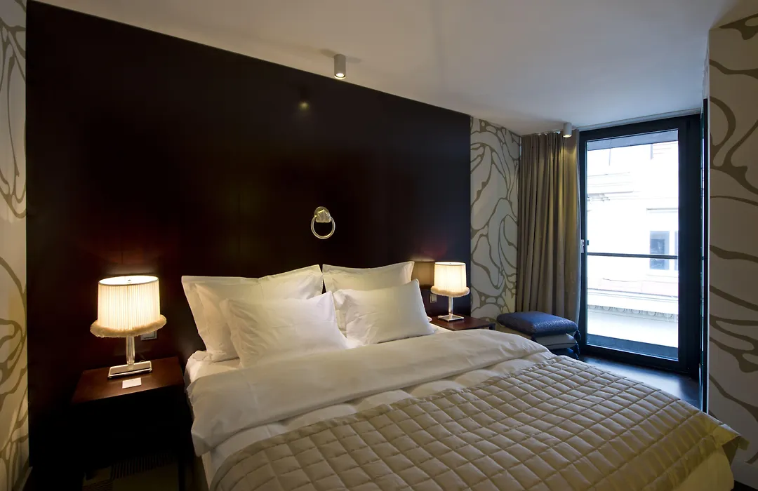 Hotel Topazz & Lamee-1