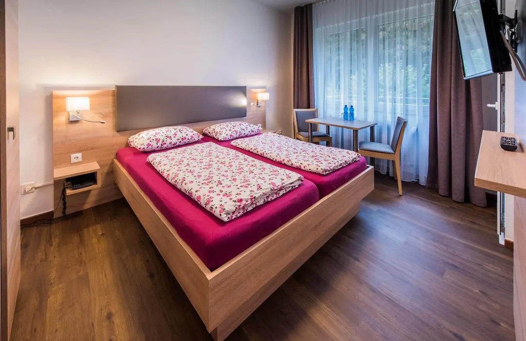 Hotel Baccara-1