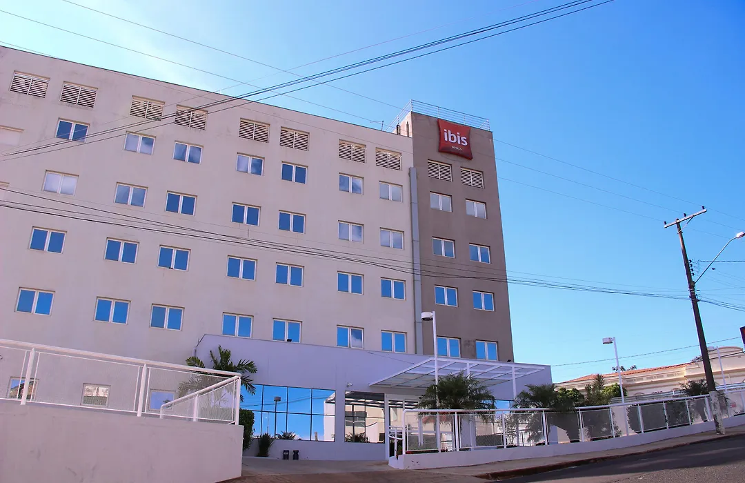 Ibis Jaboticabal-1