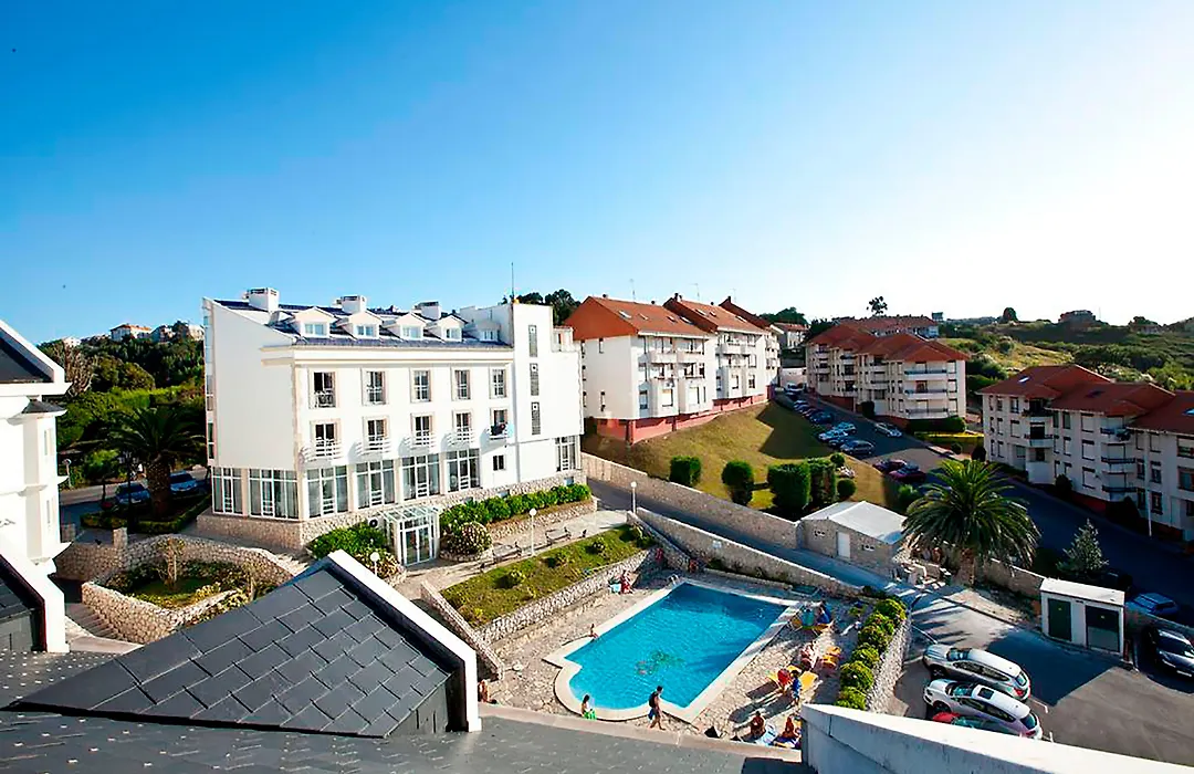 Hotel Suances-1
