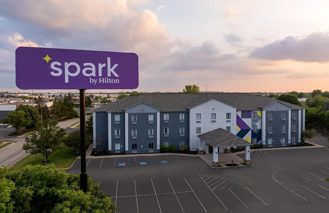 Spark By Hilton Indianapolis Northeast Fishers-1