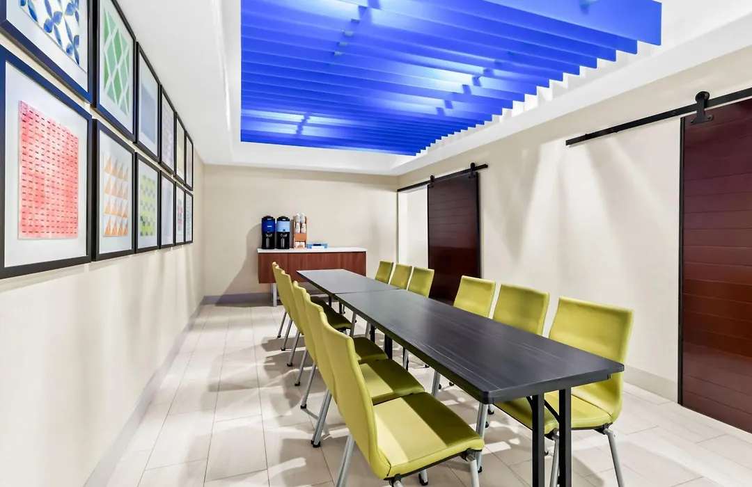 Holiday Inn Express And Suites Hotel - Pauls Valley By Ihg-1