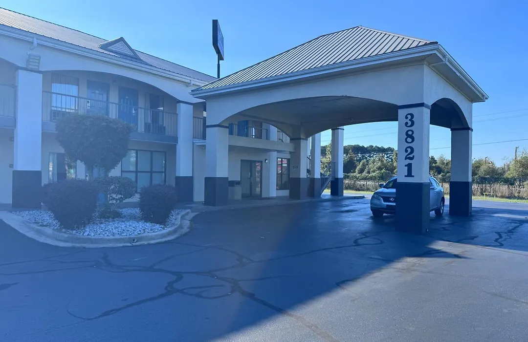 Florence Inn And Suites-1